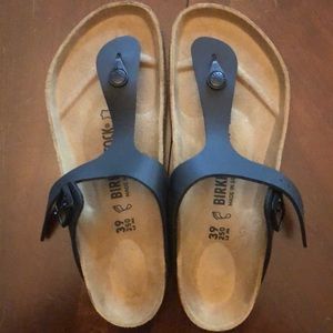 Birkenstock Sandle Women’s Gizeh Style size 39